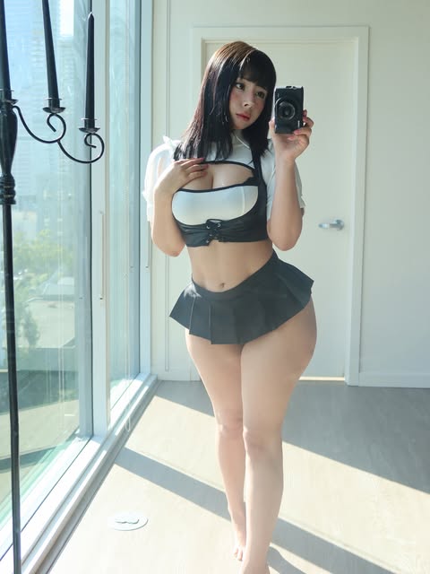Yuki, real cosplay creator listed on Coslume
